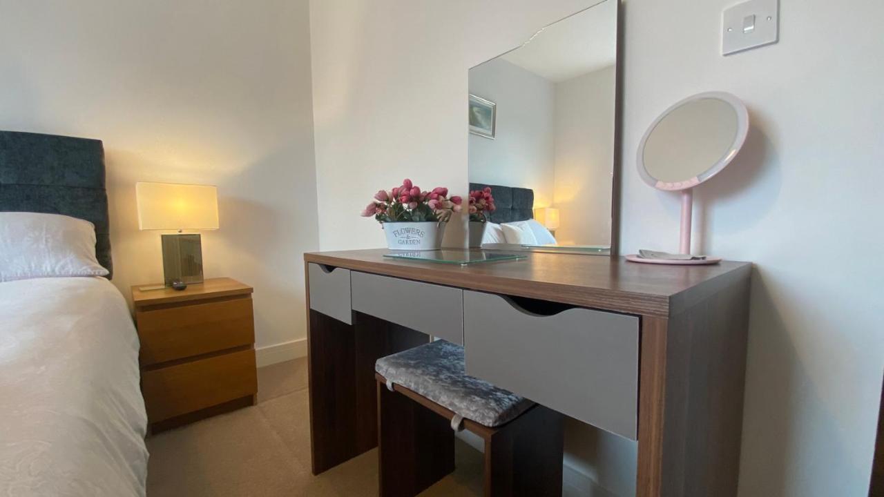 Comfy 2 Bed House Located At Wareham Train Station Villa Exterior foto